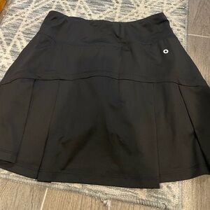 Black Women's pleated skorts